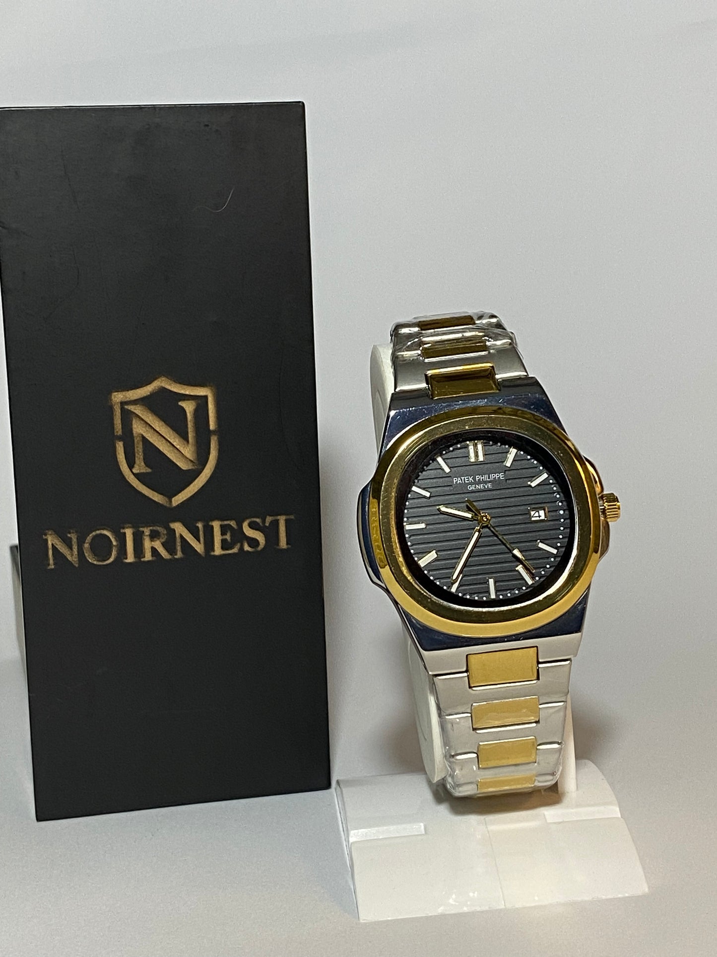 Patek Philippe 3700/11 Nautilus Steel & Gold