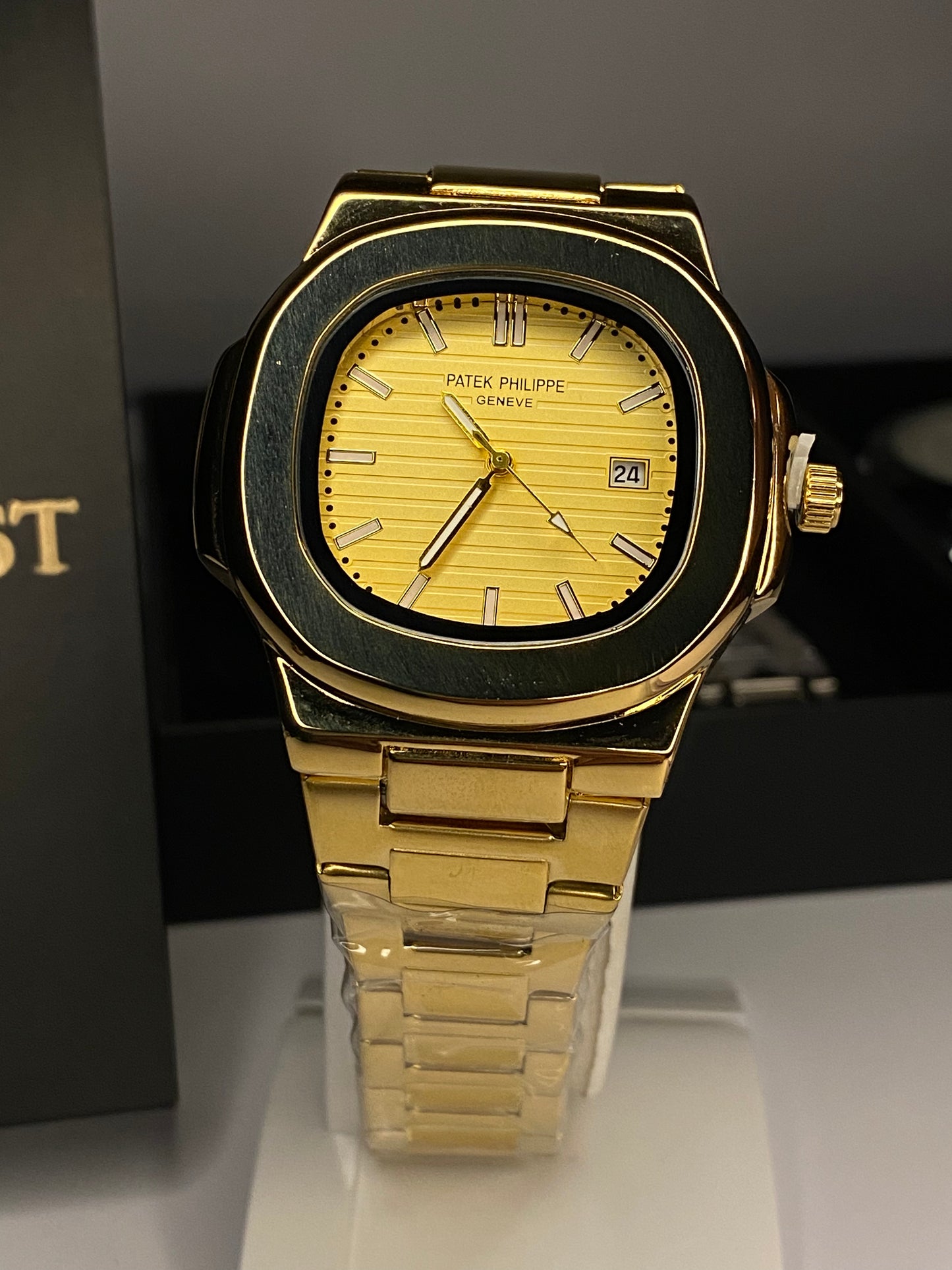 Mens Branded Watch Full Golden - Stainless Steel